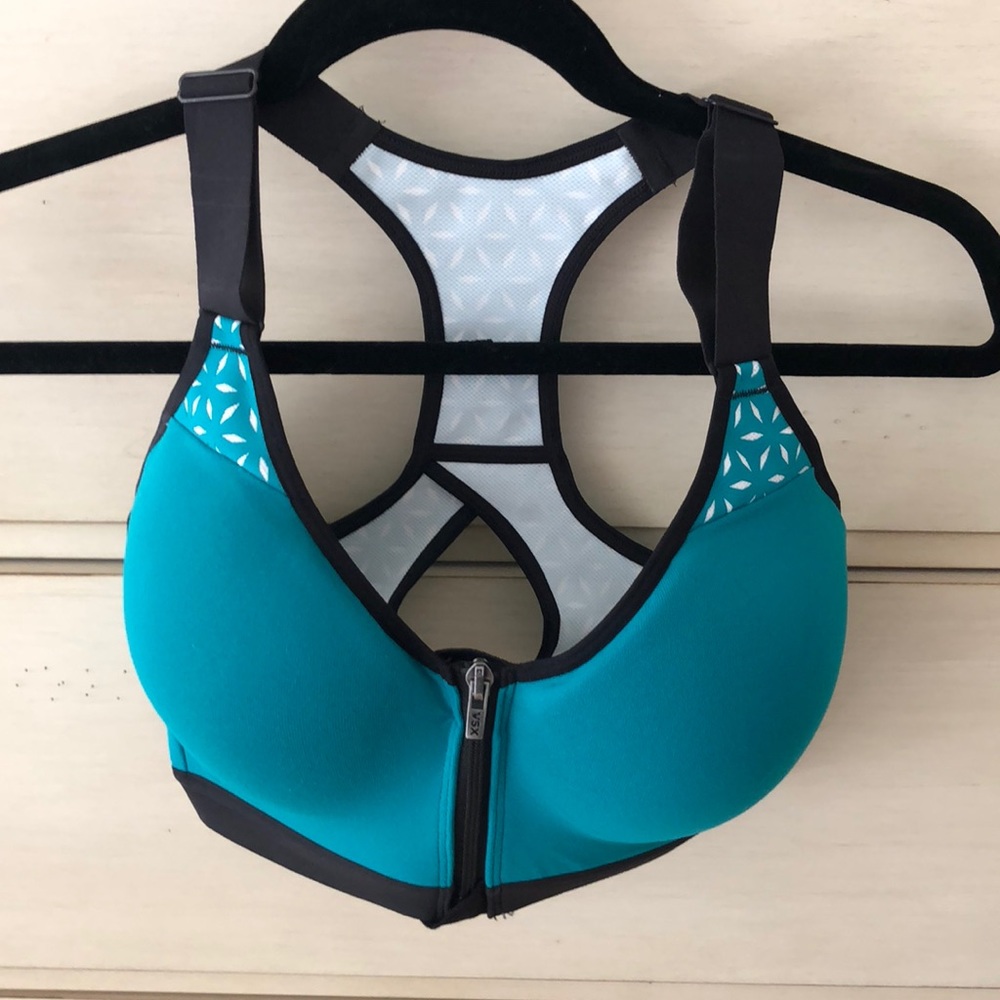 Nwot vsx sports bra